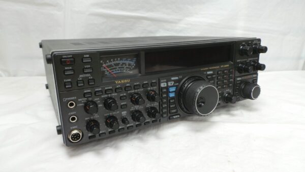 Yaesu FT-2000 USED | 90 Days Warranty