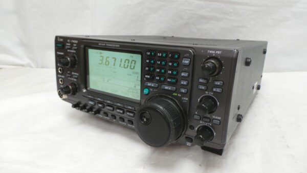 Icom IC-7400 USED | 90 Days Warranty - Image 2