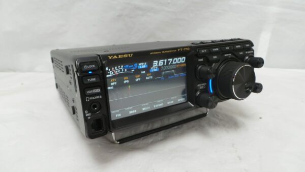 Yaesu FT-710 Field USED | 2 Years Warranty