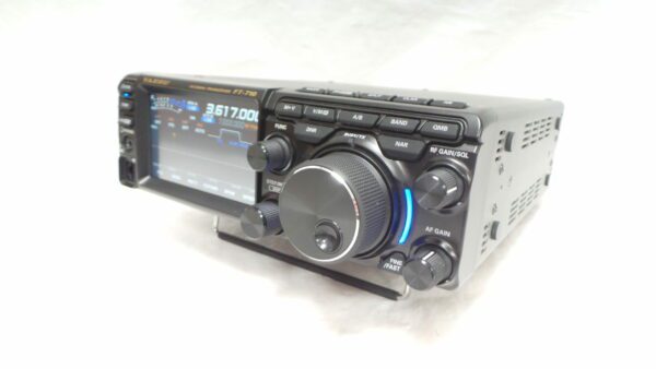 Yaesu FT-710 Field USED | 2 Years Warranty - Image 2